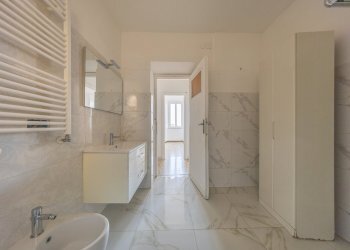 4.jpg - Three-room apartment Via Fabio e Raffaello Giovagnoli, Monterotondo - photo 17