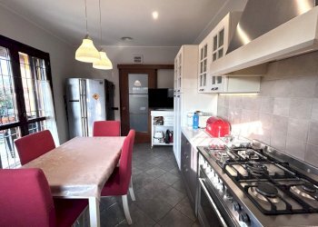 Cucina 3.jpg - Villa Via Caravaggio 44, Bruino - photo 14