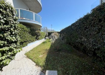 Three-room apartment Via Nino Bixio, Cervia - photo 4