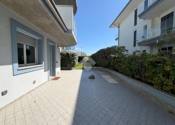 Three-room apartment Via Nino Bixio, Cervia - photo 18