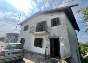 WhatsApp Image 2026-04-27 at 16.18.15.jpeg - Independent house Via Roma 1, Formigliana - photo 1