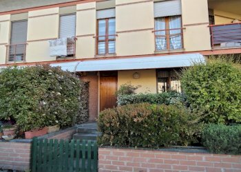 facciata - Villa a Schiera Piazzale Antonio Gramsci 1, Castel San Giovanni - foto 25