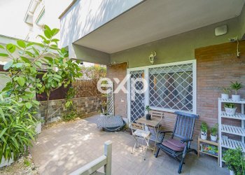 Bilocale Via Galli della Mantica, Roma - foto 1