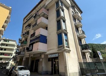 Appartamento via DE VINCENZI, Genova (zona Molassana) - foto 3