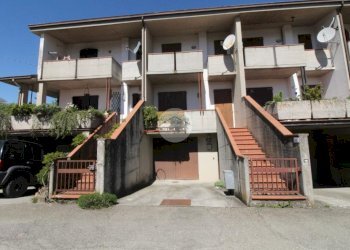 Terraced Villa Str. della Val Bardea, Tizzano Val Parma - photo 2