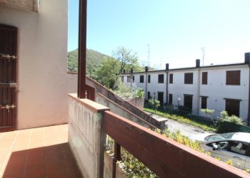 Terraced Villa Str. della Val Bardea, Tizzano Val Parma - photo 6