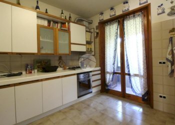 Terraced Villa Str. della Val Bardea, Tizzano Val Parma - photo 10