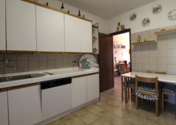 Terraced Villa Str. della Val Bardea, Tizzano Val Parma - photo 11