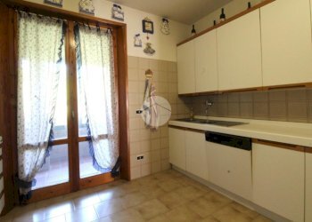 Terraced Villa Str. della Val Bardea, Tizzano Val Parma - photo 12