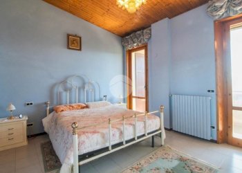 Terraced Villa Str. della Val Bardea, Tizzano Val Parma - photo 19