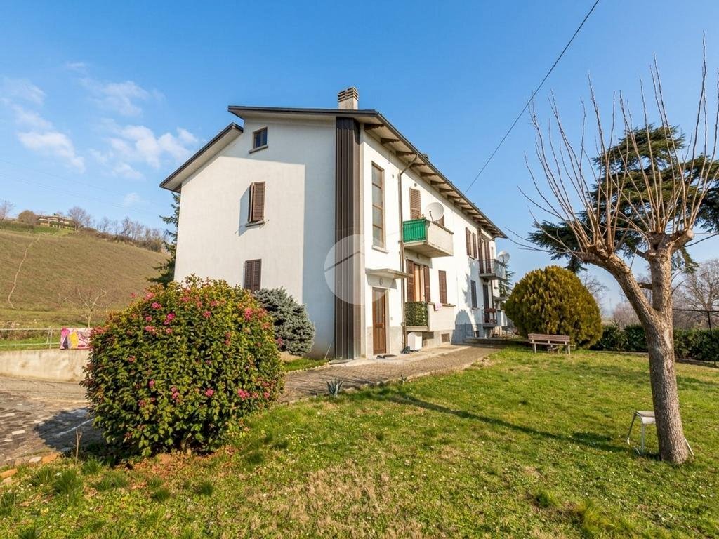 Semi-detached house Via Vidiana, Langhirano - photo 2