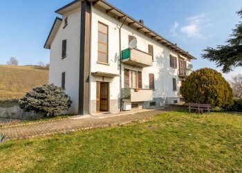 Semi-detached house Via Vidiana, Langhirano - photo 1