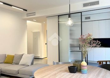 Four-room apartment Via Lario, Milano (neighborhood Isola) - photo 9