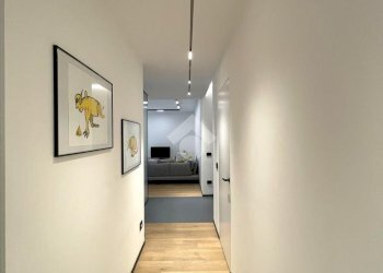 Four-room apartment Via Lario, Milano (neighborhood Isola) - photo 14