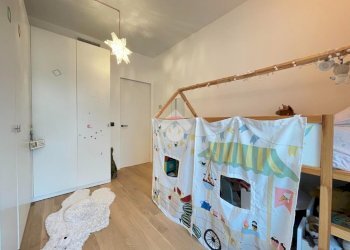 Four-room apartment Via Lario, Milano (neighborhood Isola) - photo 24