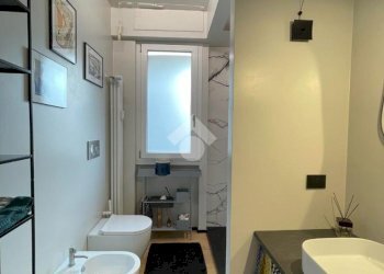 Four-room apartment Via Lario, Milano (neighborhood Isola) - photo 29