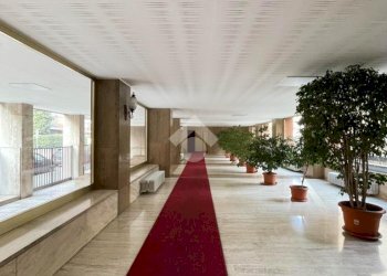 Four-room apartment Via Lario, Milano (neighborhood Isola) - photo 35