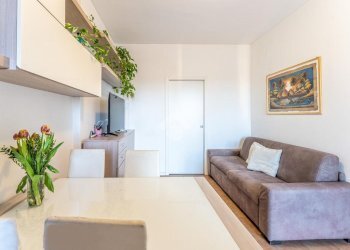 Trilocale Viale Edoardo Jenner, Milano (zona Maciachini) - foto 4