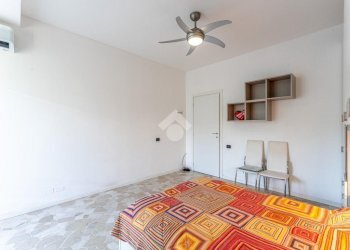 Trilocale Viale Edoardo Jenner, Milano (zona Maciachini) - foto 13