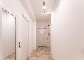 Trilocale Viale Edoardo Jenner, Milano (zona Maciachini) - foto 26