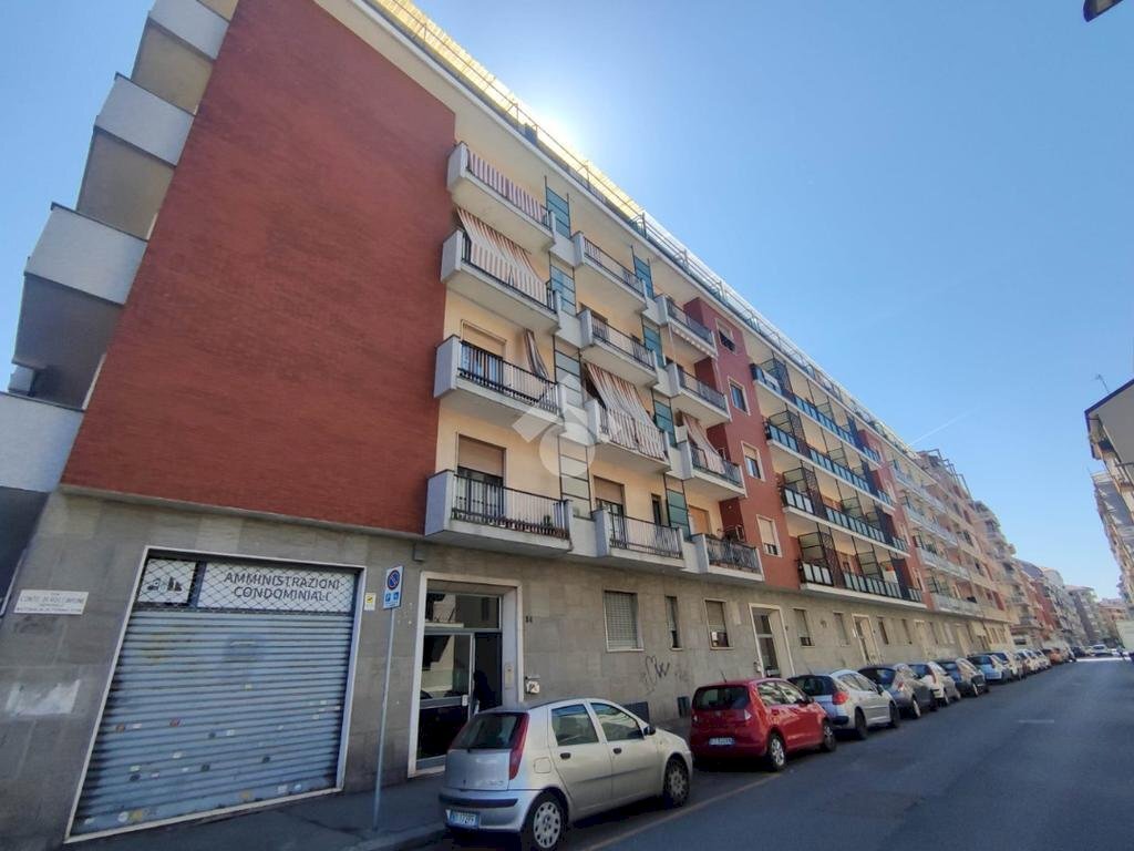 Trilocale Via roccavione, Torino (zona Borgo Vittoria) - foto 2