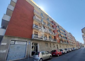 Trilocale Via roccavione, Torino (zona Borgo Vittoria) - foto 1