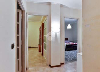 Three-room apartment Via al Castello, Asti - photo 15