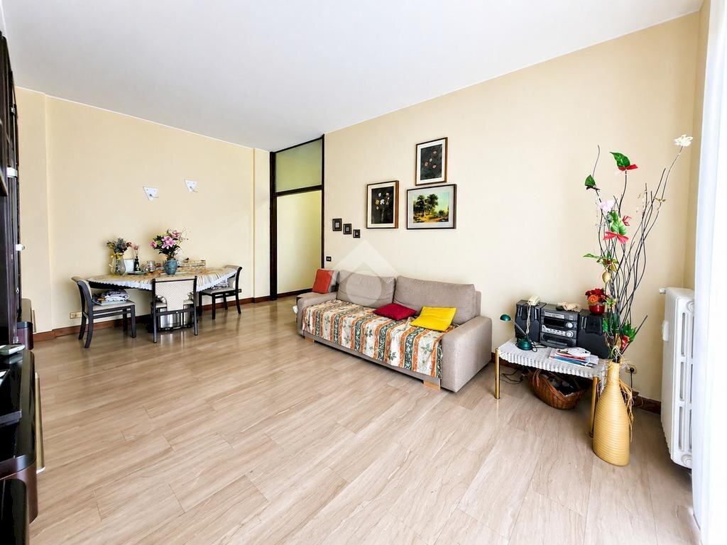 Three-room apartment Via Mille, Cornaredo - photo 1