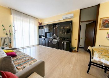 Three-room apartment Via Mille, Cornaredo - photo 6