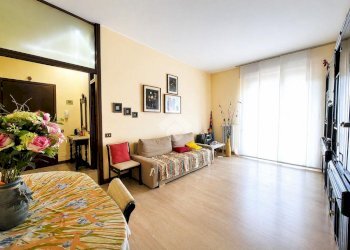 Three-room apartment Via Mille, Cornaredo - photo 7