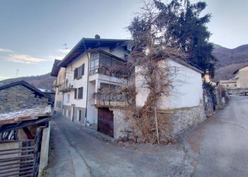 Casa semi indipendente località surpian, Saint-Marcel - foto 2