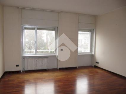 Four-room apartment Strada malaspina, Pioltello - photo 1