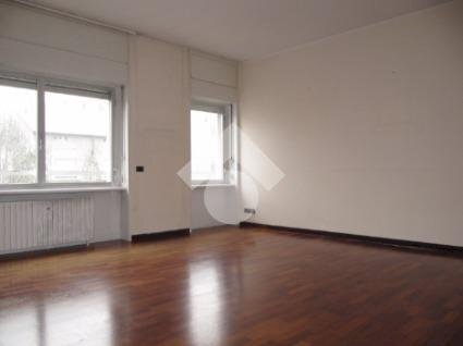 Four-room apartment Strada malaspina, Pioltello - photo 2