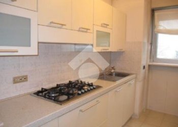 Four-room apartment Strada malaspina, Pioltello - photo 10