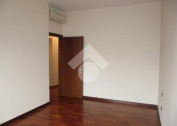 Four-room apartment Strada malaspina, Pioltello - photo 17