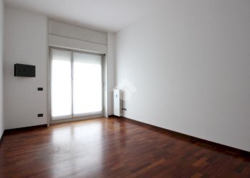 Four-room apartment Strada malaspina, Pioltello - photo 4
