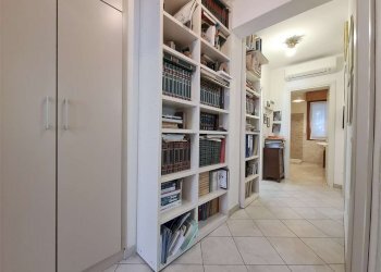 Quadrilocale Modena (zona Circoscrizione 1) - foto 26