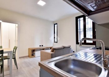Two-room apartment Via IV Novembre, Melzo - photo 8