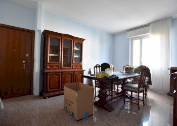 Three-room apartment Via Del Castagno, Pioltello - photo 2