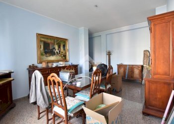 Three-room apartment Via Del Castagno, Pioltello - photo 5