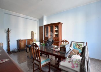Three-room apartment Via Del Castagno, Pioltello - photo 6