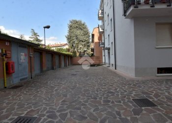 Three-room apartment Via Del Castagno, Pioltello - photo 27