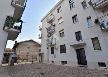 Three-room apartment Via Del Castagno, Pioltello - photo 28