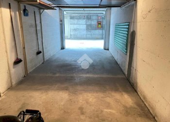 Box Via A. Pacinotti, Villa Cortese - foto 3