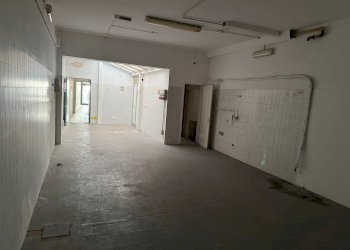 Negozio Castel San Pietro Terme - foto 9