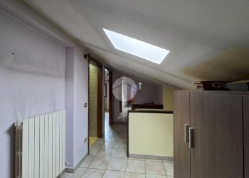 Three-room apartment Via Magenta, Sedriano - photo 14