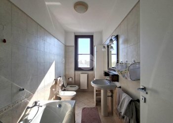 Three-room apartment Piazza del Seminatore, Sedriano - photo 14