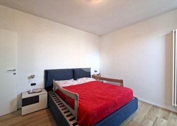 Three-room apartment Piazza del Seminatore, Sedriano - photo 16