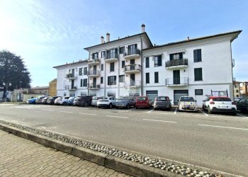 Three-room apartment Piazza del Seminatore, Sedriano - photo 28