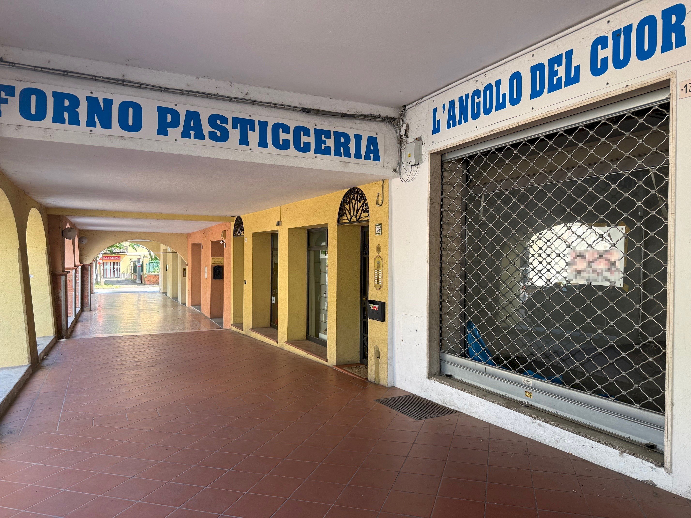 Negozio Castel San Pietro Terme - foto 3